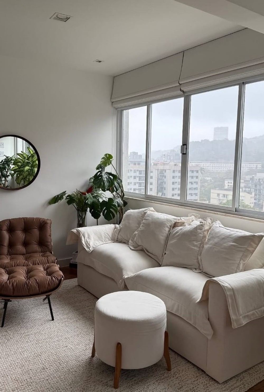 Apartamento de Clara Buarque, neta de Marieta Severo - Foto: Reprodução / Instagram @clara.buarque
