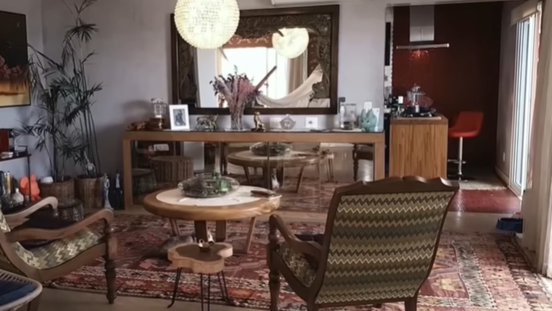 Apartamento do cantor Di Ferrero