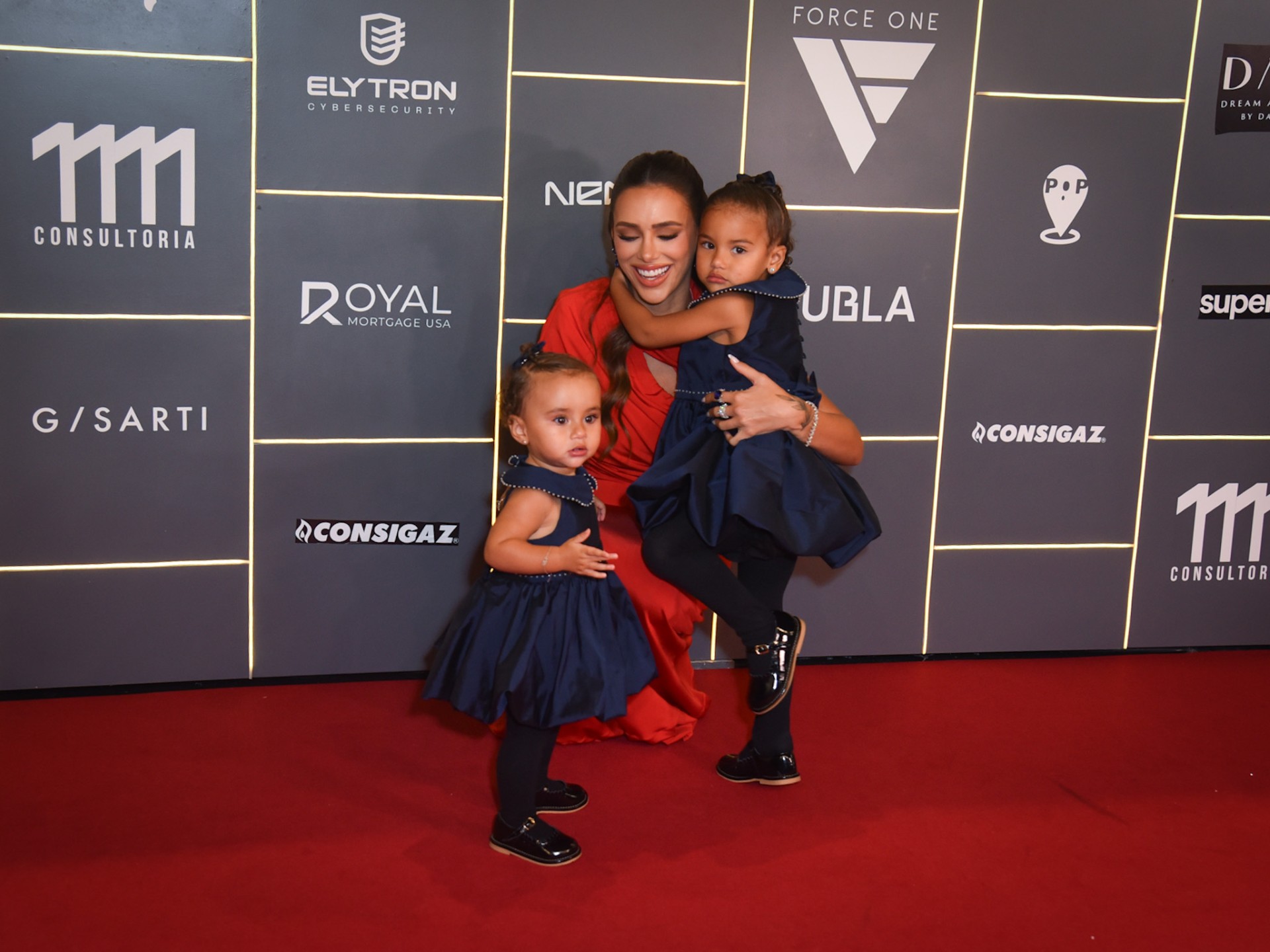 Bruna Biancardi e filhas de Neymar Jr Andy Santana/ Brazil News