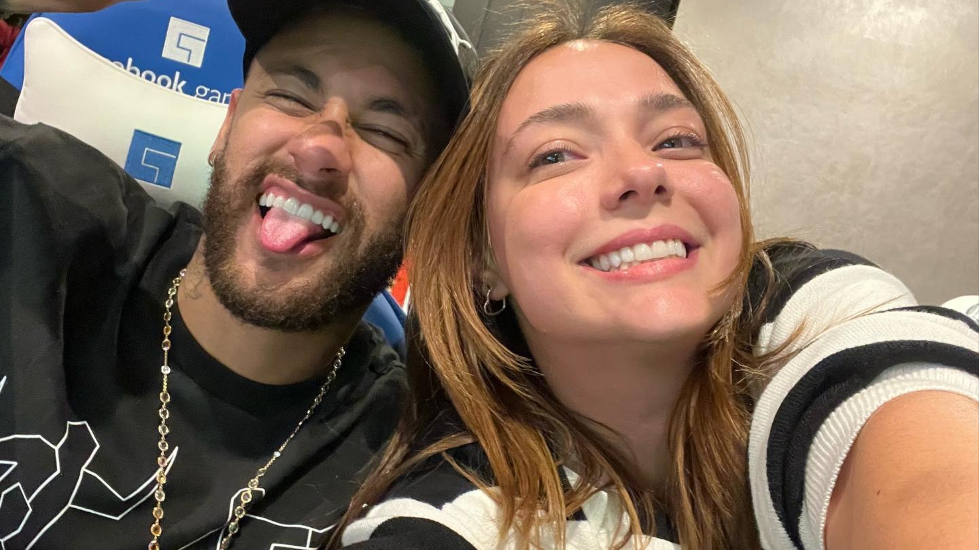 Neymar e Carol Dantas