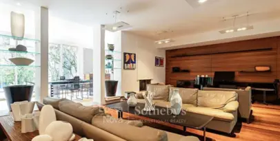 Casal de Gal Costa no Jardim Europa, em São Paulo - Foto: Bossa Nova Sotheby's International Realty