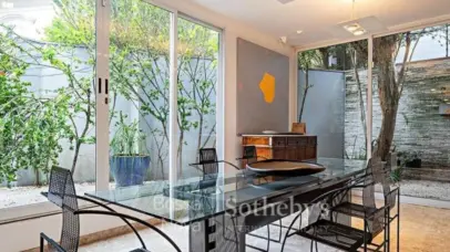 Casal de Gal Costa no Jardim Europa, em São Paulo - Foto: Bossa Nova Sotheby's International Realty