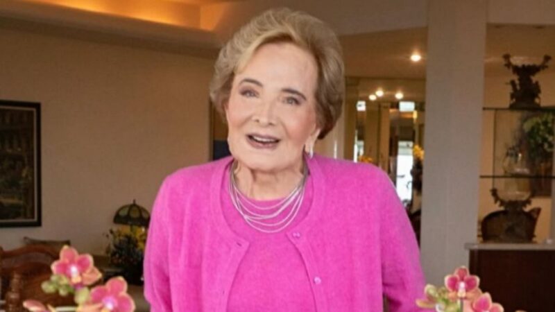 Morre Glória Menezes, uma das maiores atrizes da televisão brasileira, aos 91 anos
