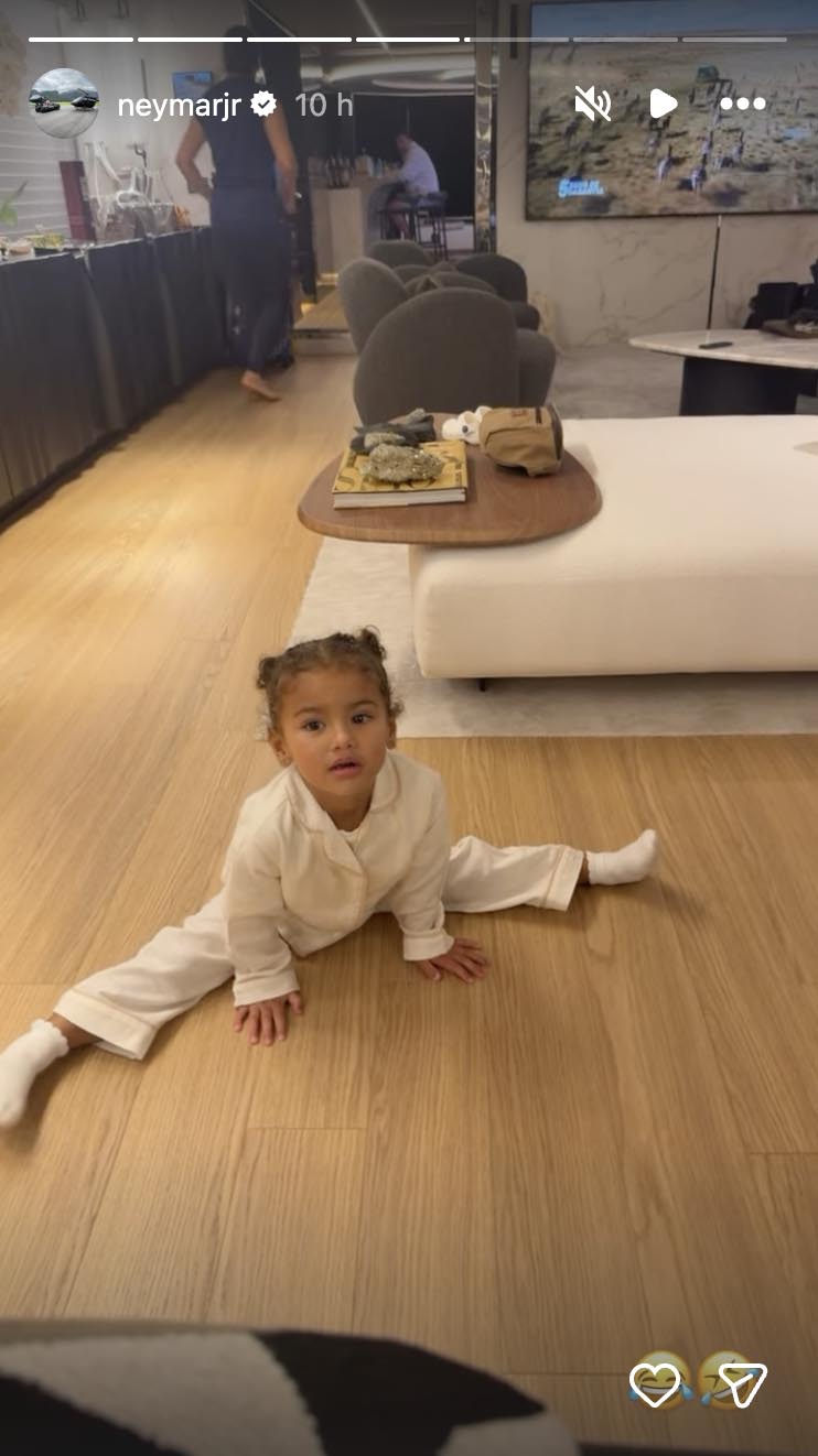 Família de Neymar aproveita o superiate milionário - Foto: Reprodução / Instagram