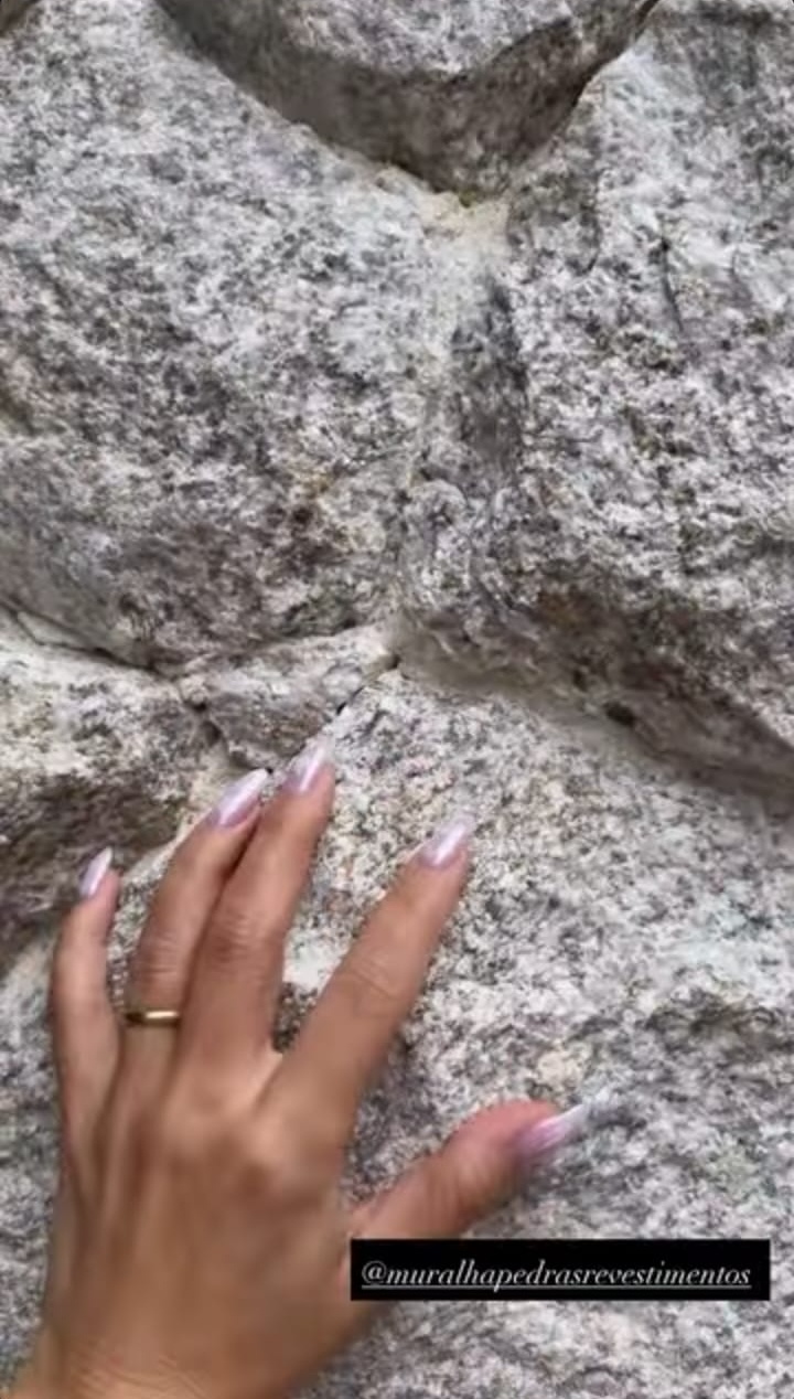 Isis Valverde