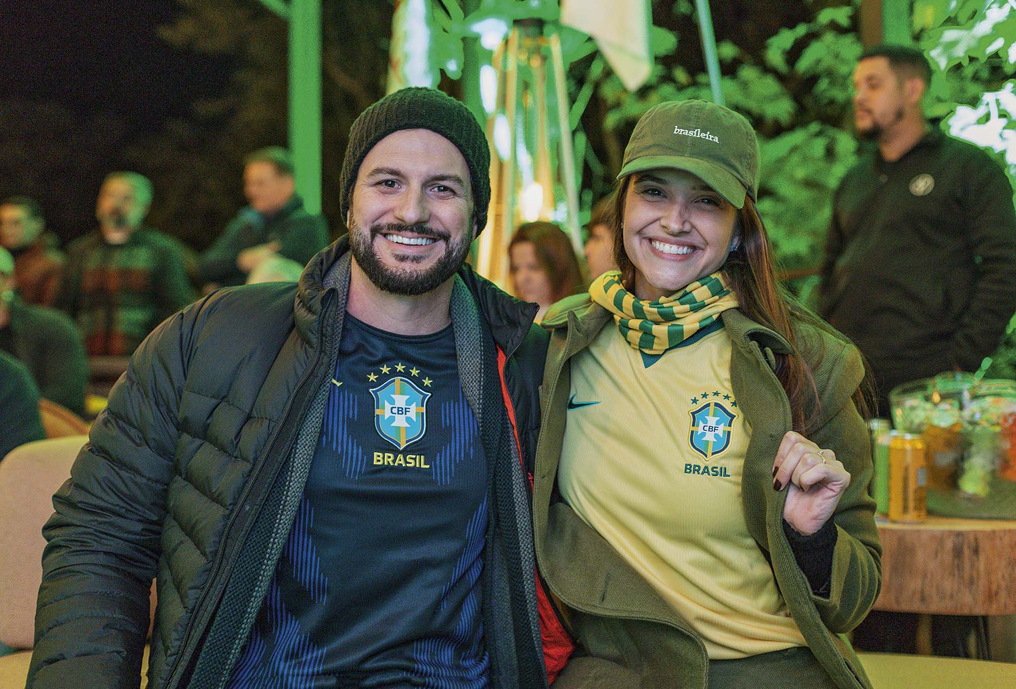 O casal ficou noivo em abril e ainda não sabe como será a festa - Foto: Ian Castilho