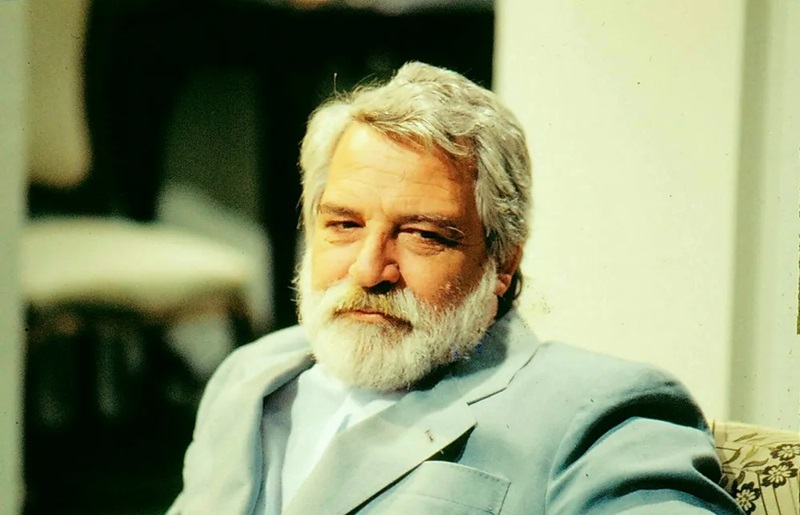 Lafayette esteve em um 'Sonho a Mais' em uma participação especial como Padre Antonelli — Foto: Acervo TV Globo