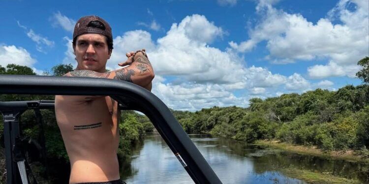 Luan Santana na fazenda