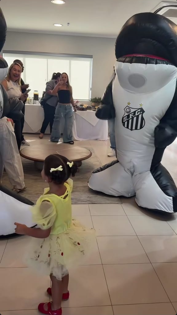 Filha de Neymar