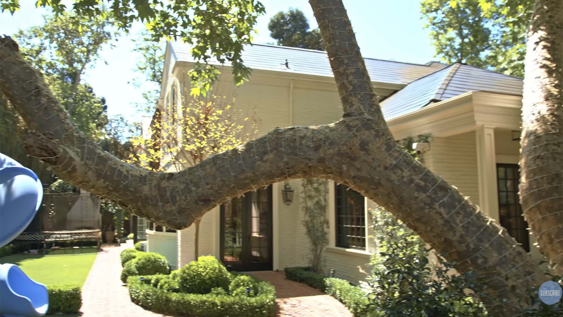 Mansão de Jonathan Scott em Los Angeles - Foto: Reprodução / YouTube