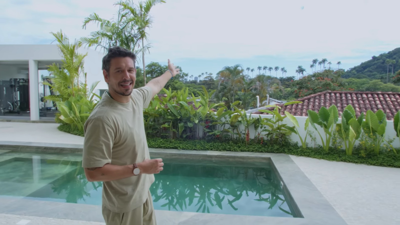 Mansão de João Vicente de Castro no Rio de Janeiro - Foto: Reprodução / YouTube / Casa Vogue Brasil