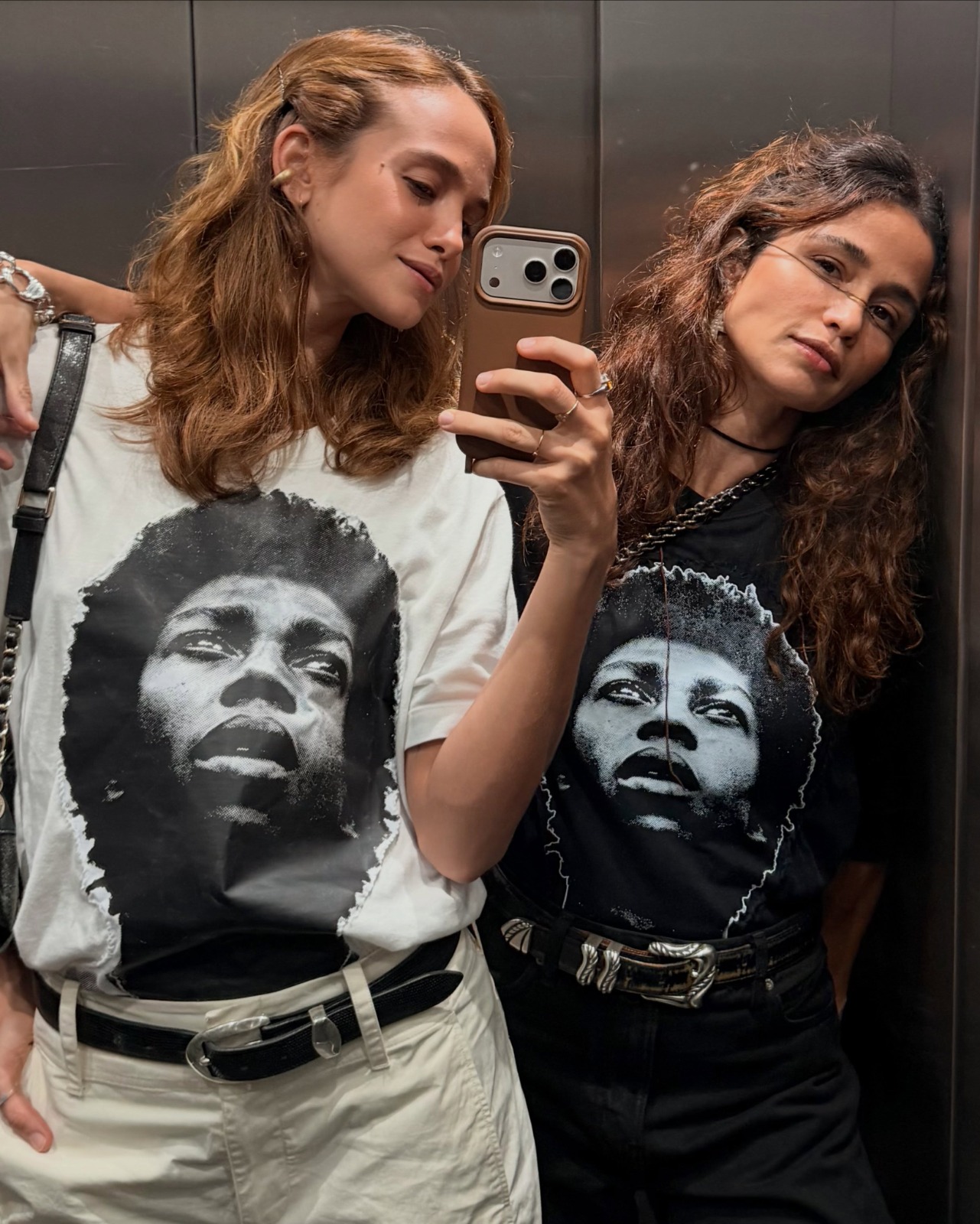 Nanda Costa e Emilie Rey - Foto: Reprodução / Instagram