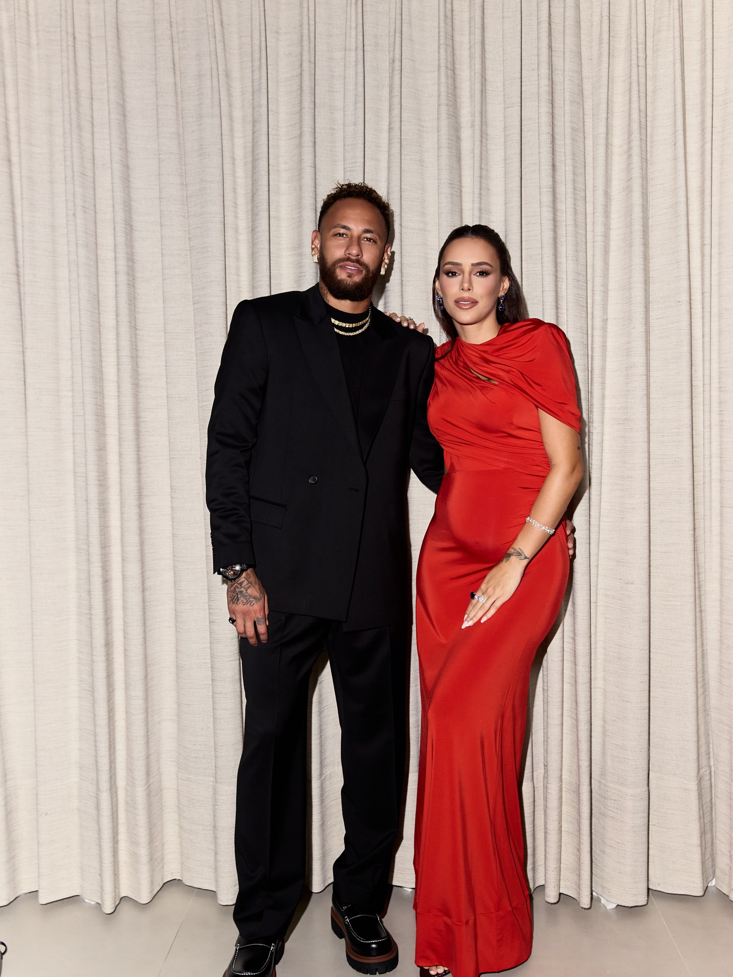 Bruna Biancardi e Neymar Jr - Foto: Reprodução / Instagram @brunabiancardi @pedroggualberto