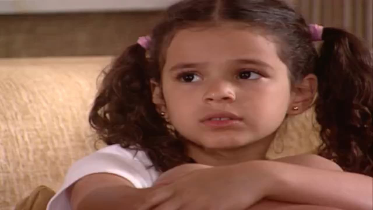 Bruna Marquezine interpretou Salete em Mulheres Apaixonadas (2003) - Foto: Reprodução / TV Globo