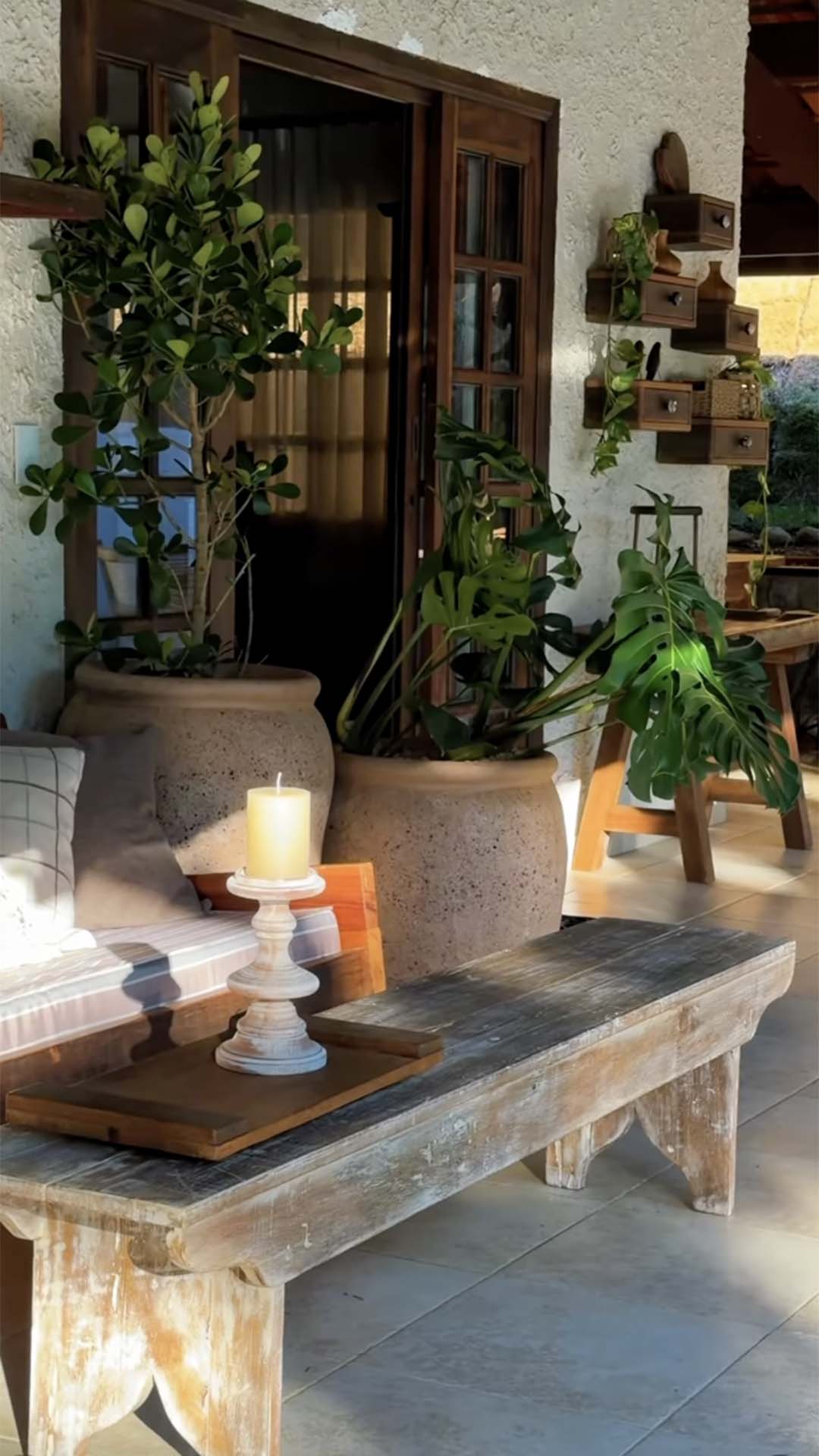 Varanda na fazenda de André Marques - Foto: Reprodução / Instagram