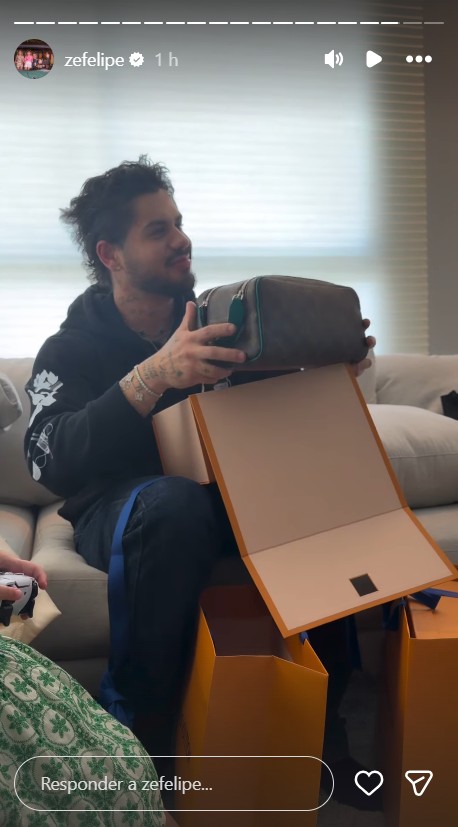 Zé Felipe ganha presentes de Dia dos Pais - Foto: Reprodução / Instagram