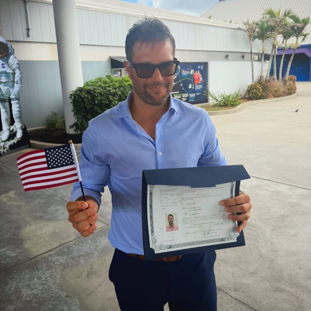 Gustavo Leão conquista cidadania americana - Foto: Reprodução/Instagram