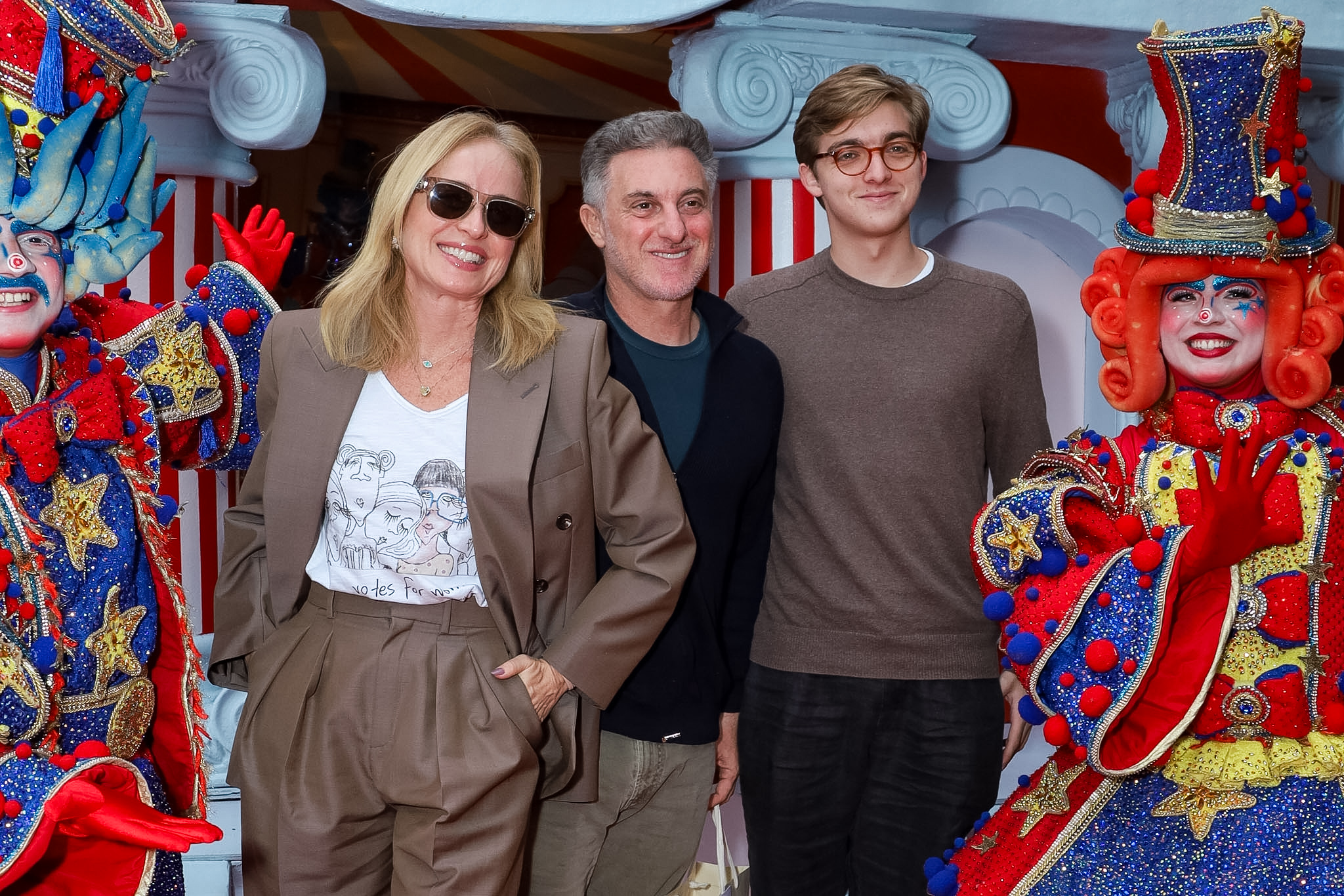Angélica e Luciano Huck com o filho - Foto Clayton Felizardo Brazilnews