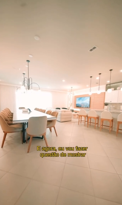 Juliana Paes mostra mansão de Deborah Secco em Orlando - Foto: Reprodução/Instagram
