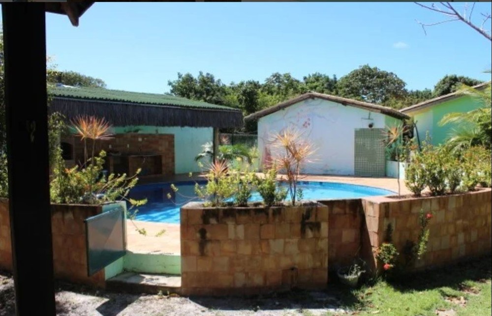 Local possui oito suítes e capacidade para até 27 pessoas - Foto: Reprodução/Facebook