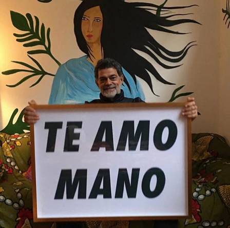 Eduardo reúne decoração artística em sua residência - Foto: Reprodução/Instagram