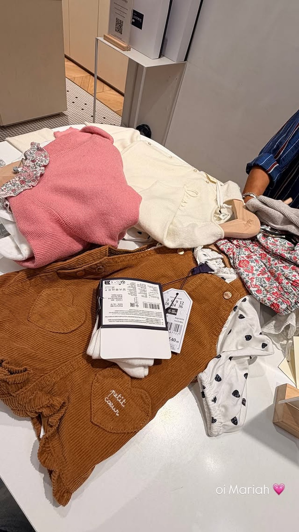 Roupas que Bruna Biancardi comprou para a filha - Foto: Reprodução/Instagram