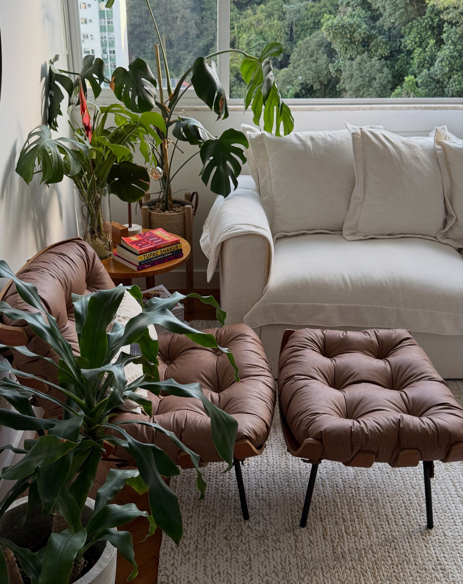 Apartamento de Clara Buarque - Foto: Reprodução / Instagram @clara.buarque