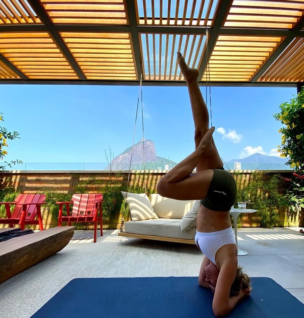 Terraço do apartamento de Ingrid Guimarães possui vista paradisíaca no Rio - Foto: Reprodução/Instagram