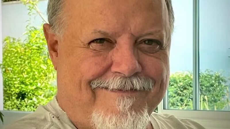 Roney Facchini, de Rá-Tim-Bum, morre aos 73 anos; ator viveu ‘despedida’ um dia antes
