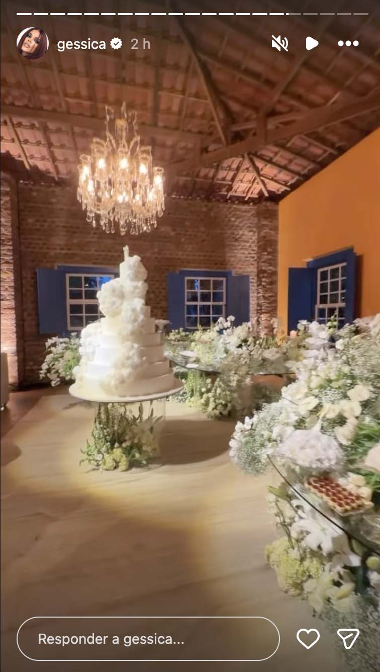 Bolo de casamento de Ana Hickmann e Edu Guedes - Foto: Reprodução / Instagram
