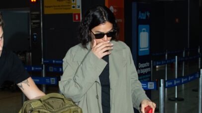 Bruna Marquezine faz rara apari&ccedil;&atilde;o ao lado de Shawn Mendes em aeroporto de S&atilde;o Paulo