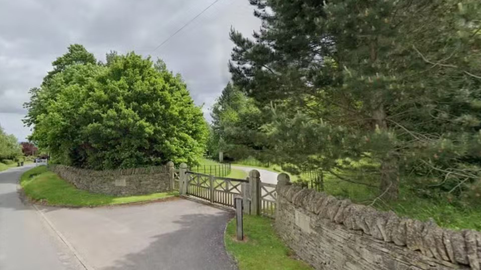 Astro do Rock in Rio mant&eacute;m propriedade rural avaliada em R$ 43 milh&otilde;es no interior da Inglaterra