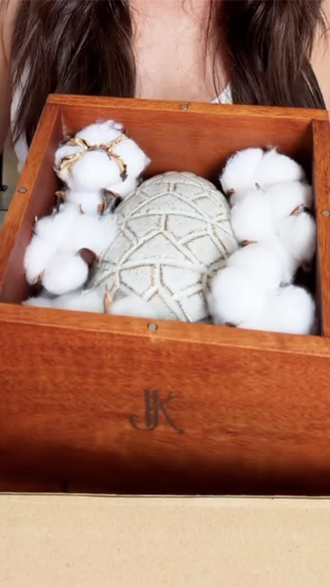 Convite de casamento de Juliette e Kaique para os padrinhos - Foto: Reprodução / Instagram