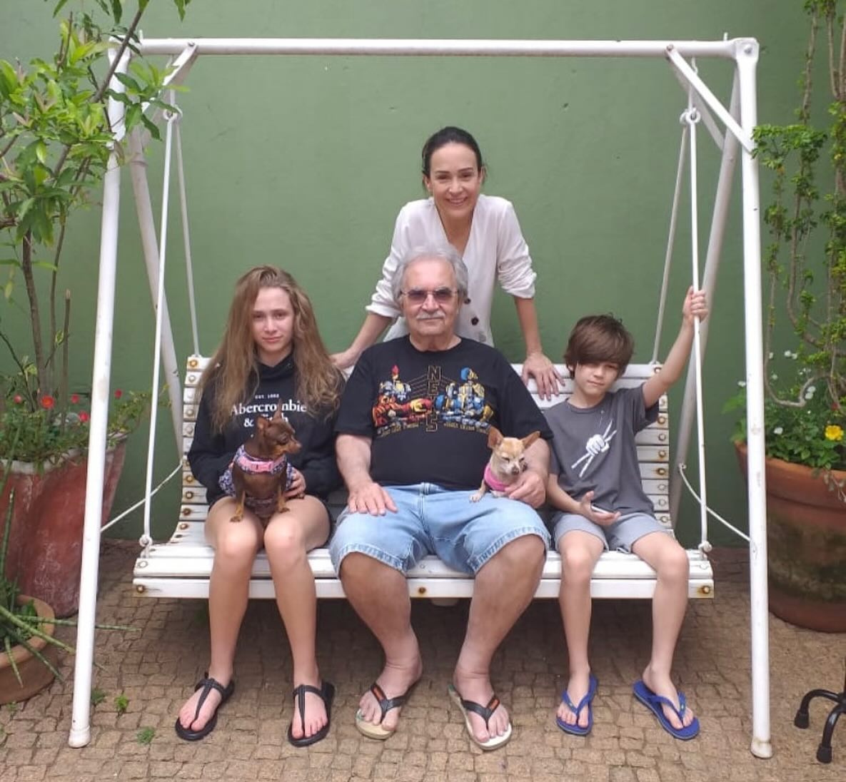 Gabriela Duarte e família - Foto: Reprodução / Instagram