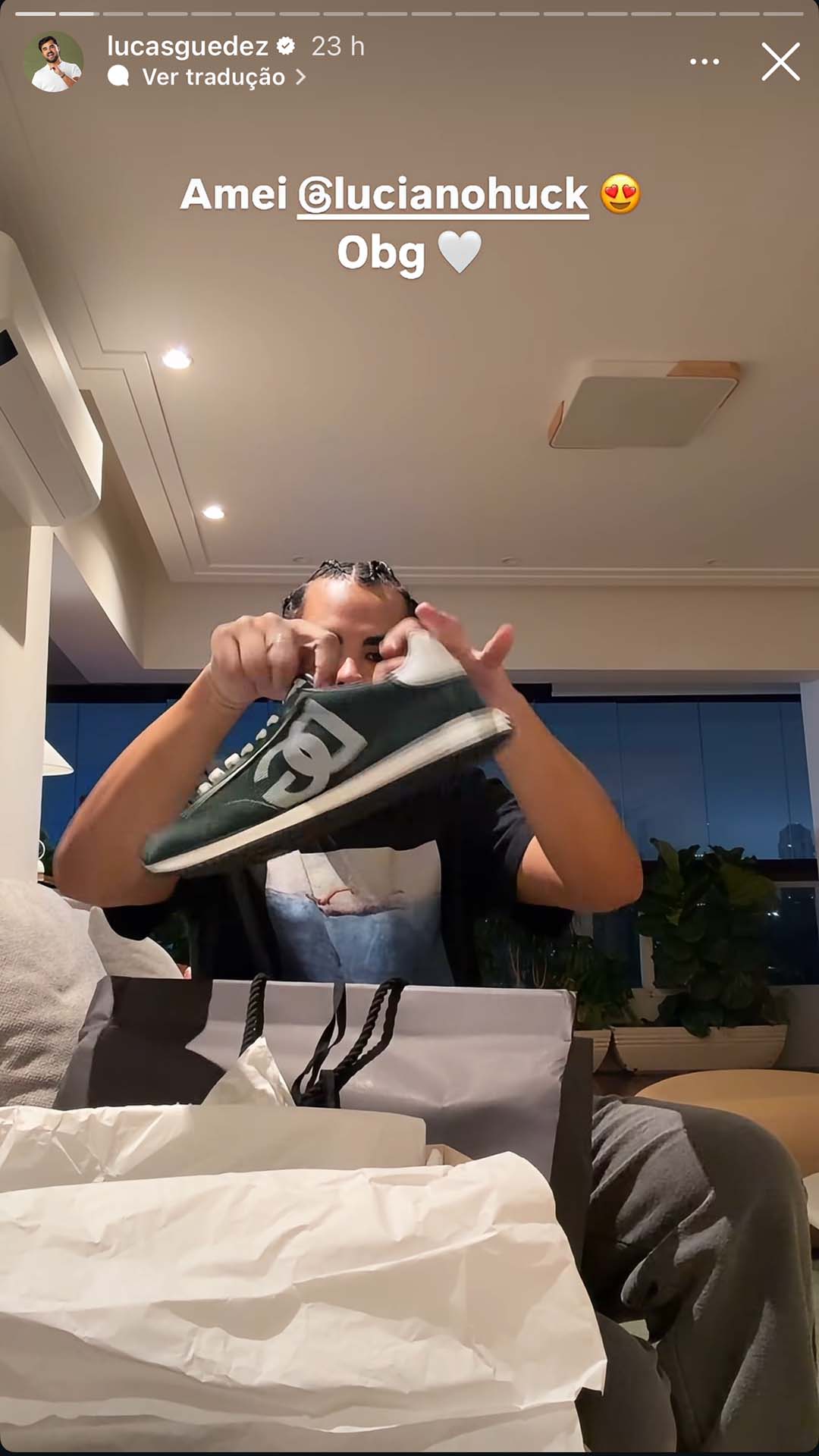 Presente que Luciano Huck deu para Lucas Guedez - Foto: Reprodução / Instagram