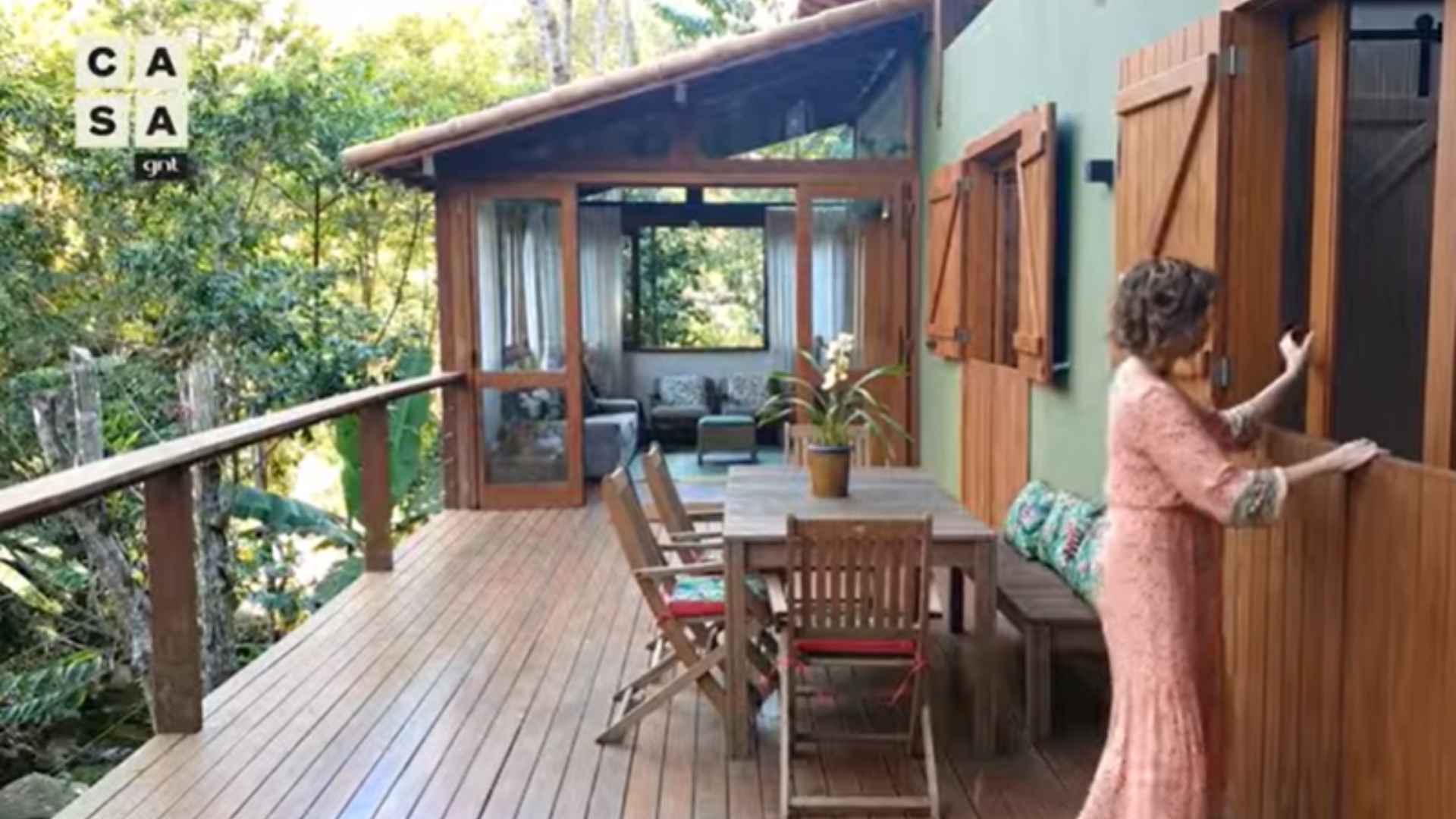 Micaela Góes casa na serra