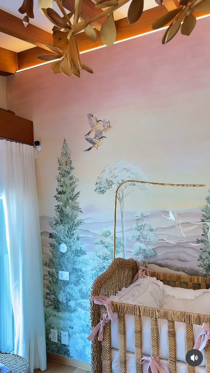 Quarto da filha de Rafa Kalimann e Nattan - Foto: Reprodução / Instagram @rafakalimann 