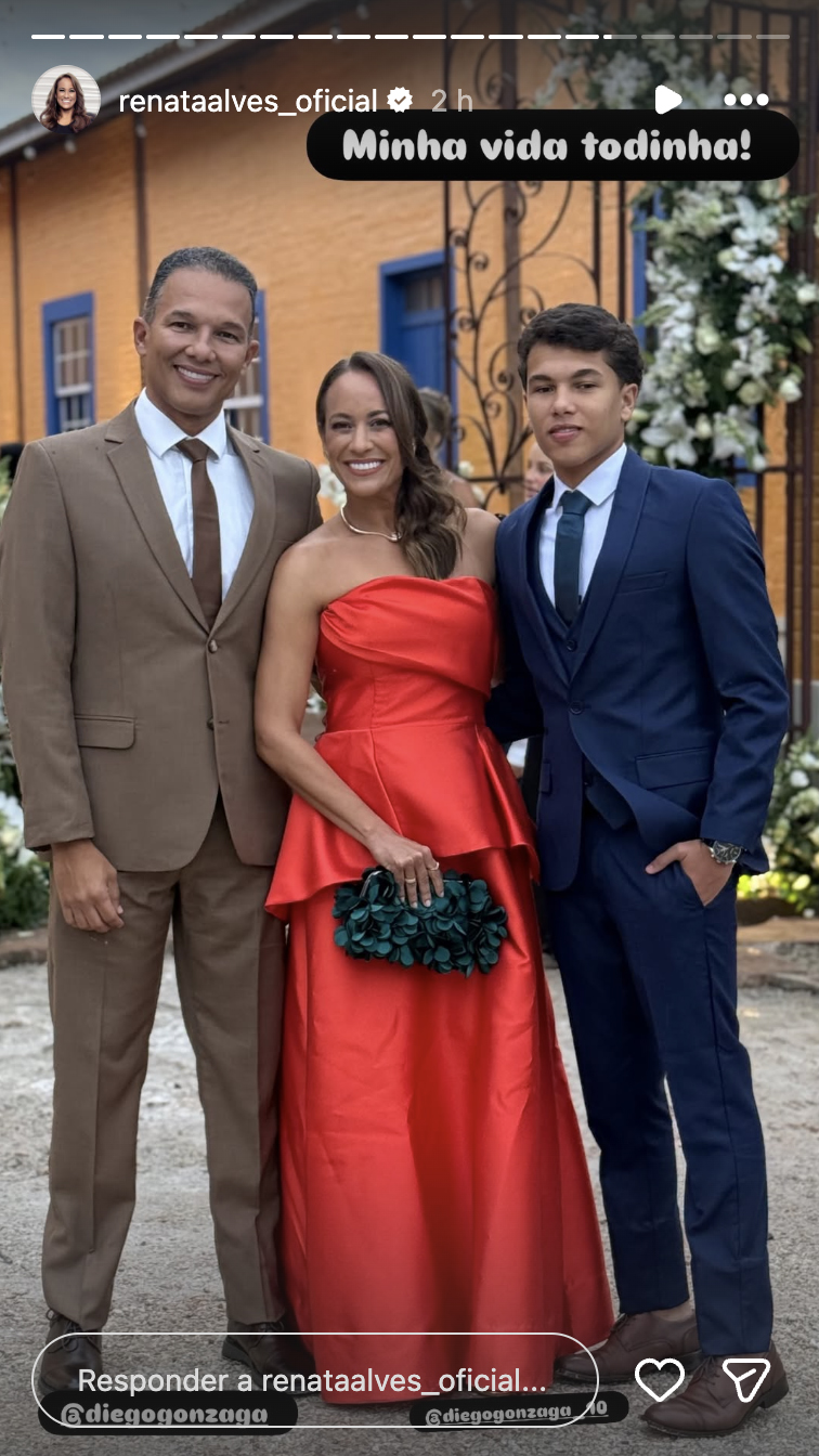 Renata Alves e família - Foto: Reprodução / Instagram