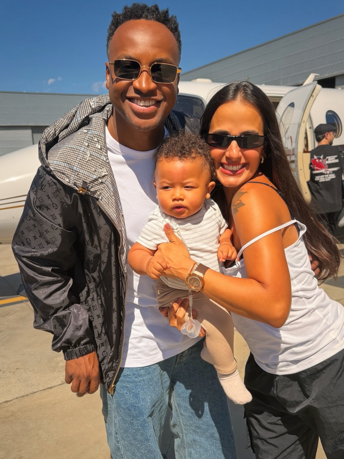 Thiaguinho e Carol Peixinho com o filho, Bento - Foto: Reprodução / Instagram @carolpeixinho