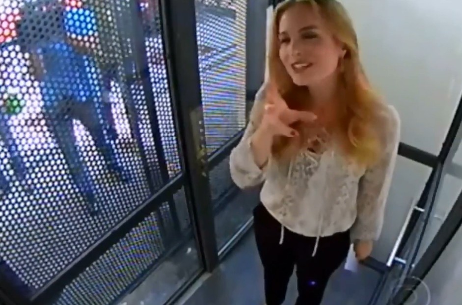 Angélica acessou casa de Ana Carolina por meio de elevador - Foto: Reprodução/YouTube/TV Globo