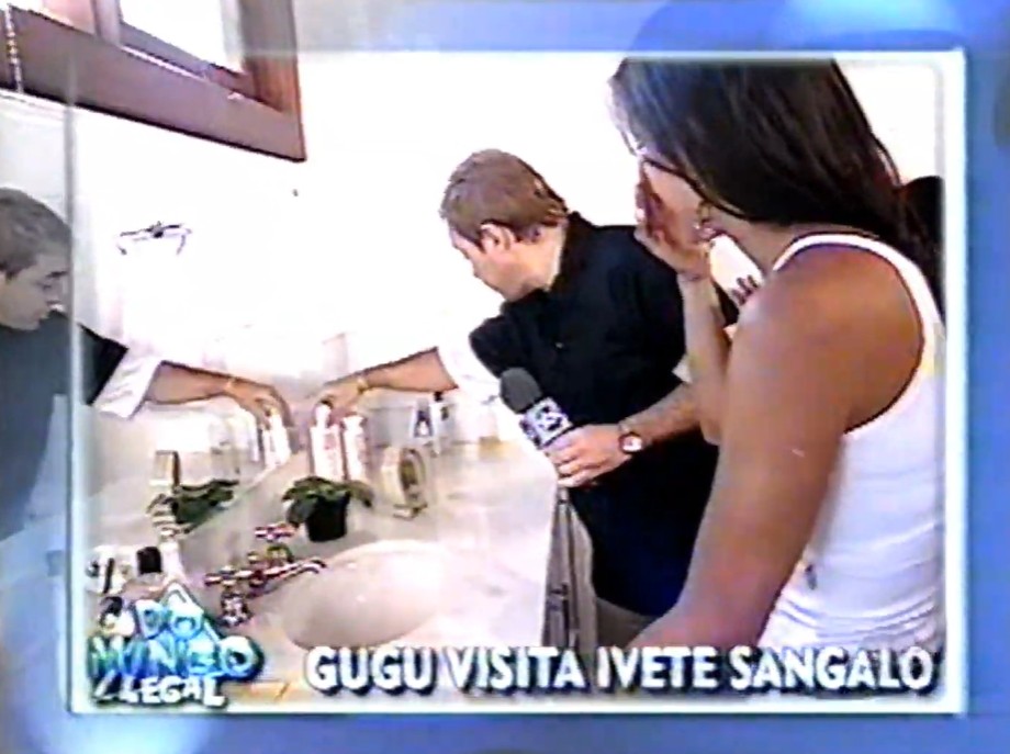 Banheiro que era da cantora - Foto: Reprodução/SBT