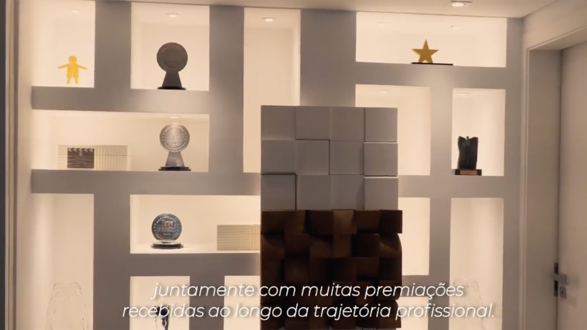 Decoração em tons claros chama a atenção - Foto: Reprodução/Instagram