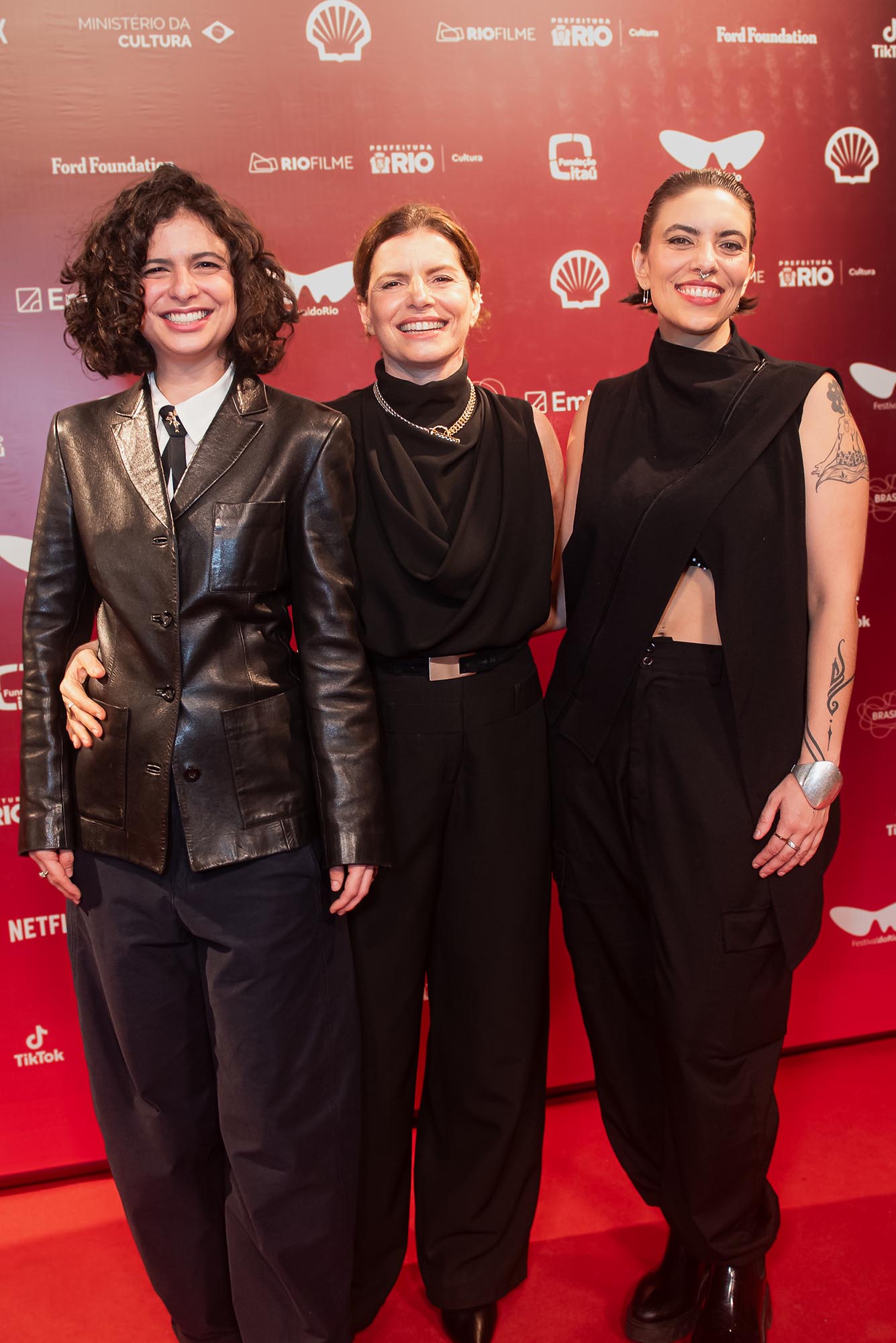 Júlia Anquier, Debora Bloch e Maria Beraldo - Foto: Letycia Miller / Brazil News