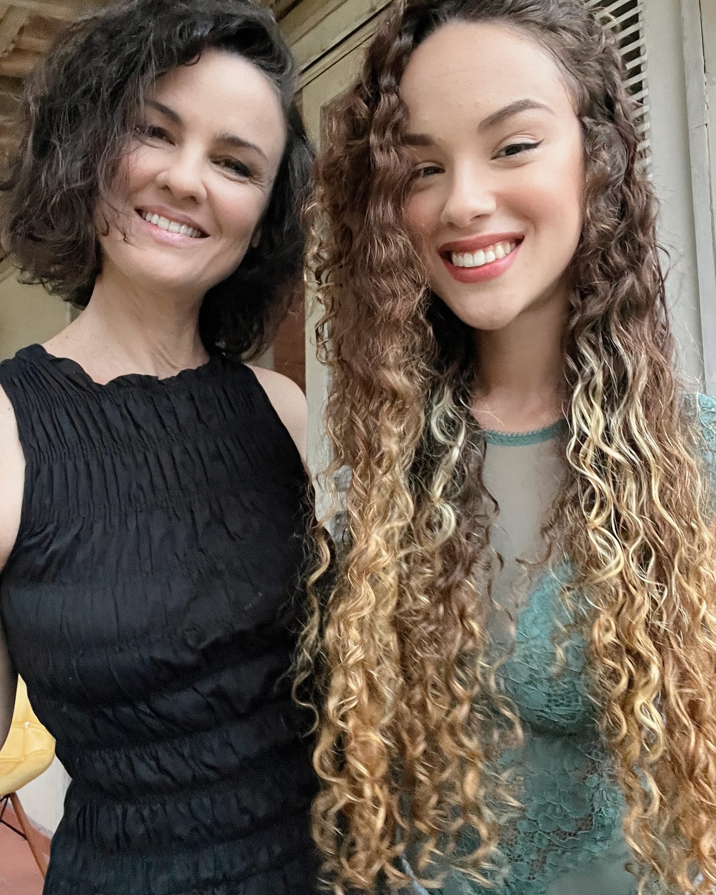 Carolina Kasting com a filha, Cora Grecco - Foto: Reprodução / Instagram @carolkasting