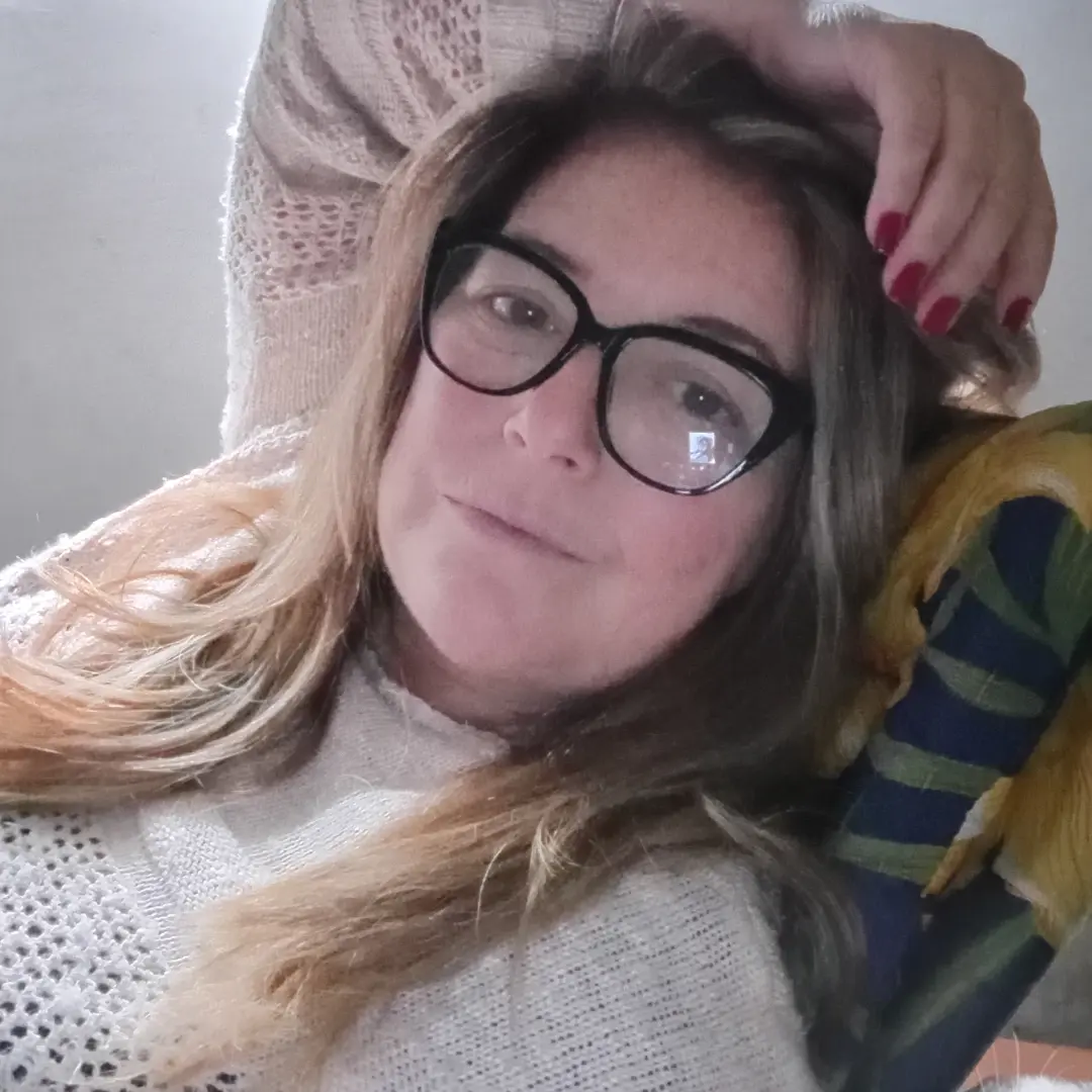 Regininha Poltergeist, musa dos anos 90, vive momento de diversificação profissional - Foto: Instagram