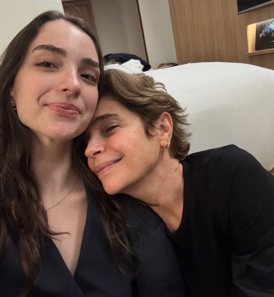 Renata Lo Prete e a filha – Foto: Reprodução/Instagram