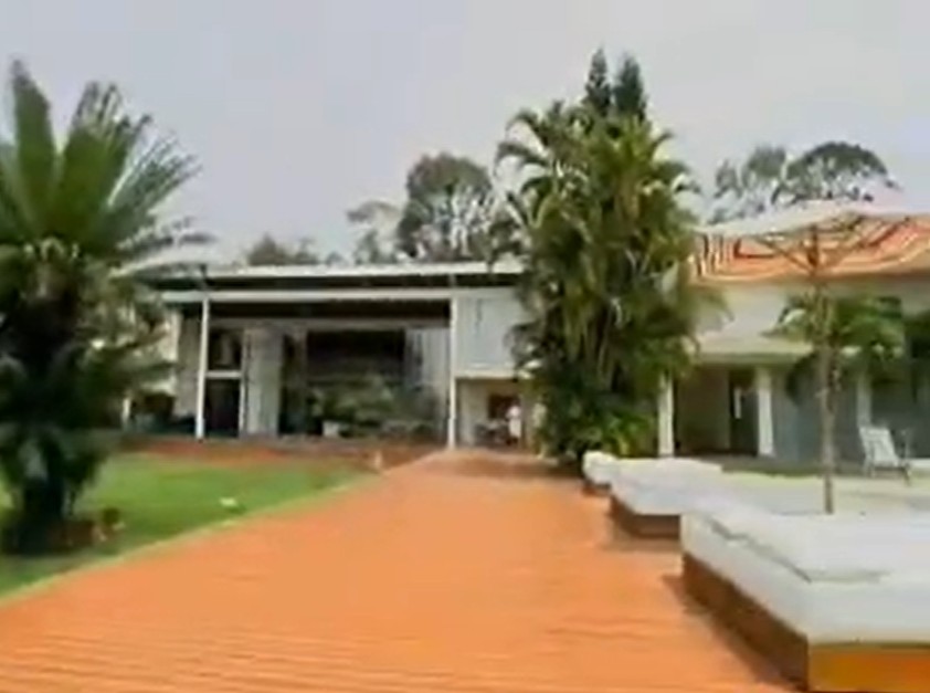 Área externa da mansão de Angélica - Foto: Reprodução/YouTube/TV Globo