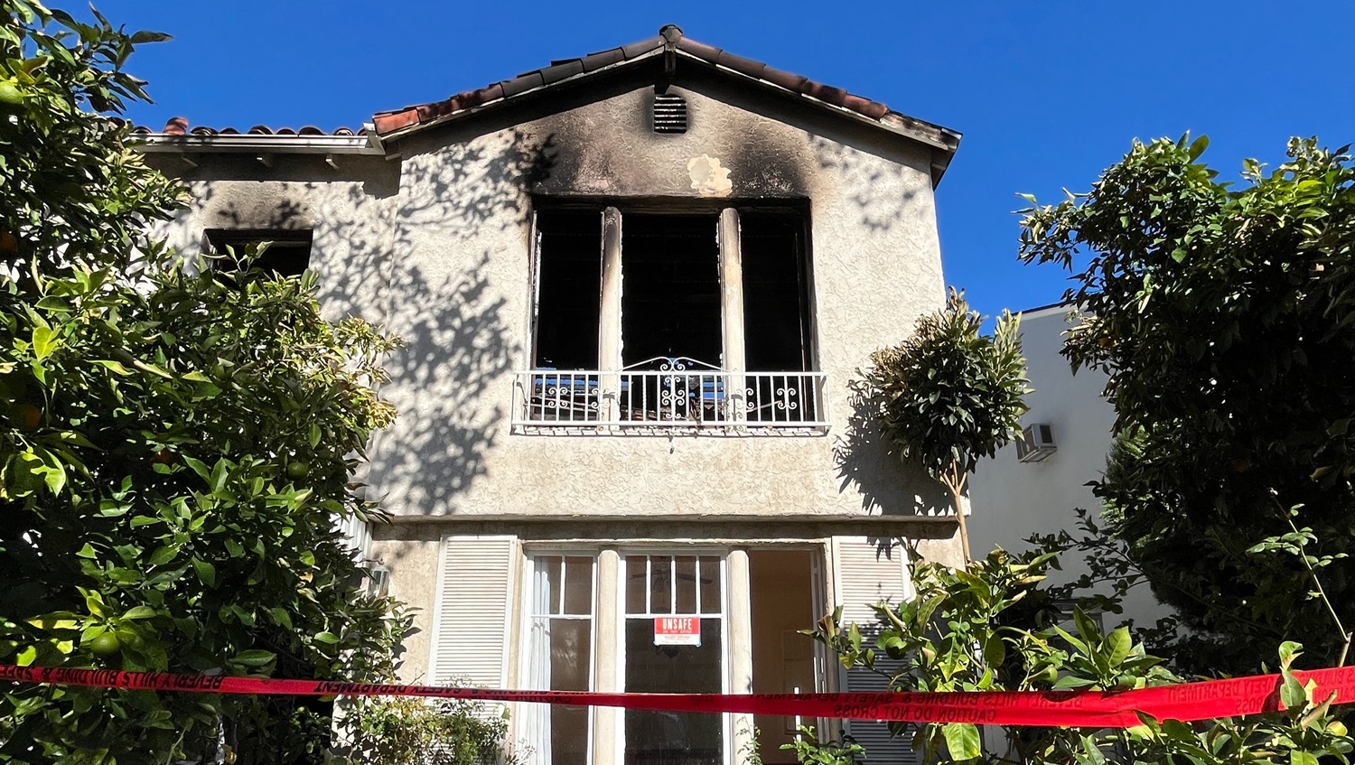 Apartamento de Erik Marmo que pegou fogo na Califórnia — Foto: Reprodução/GoFundMe