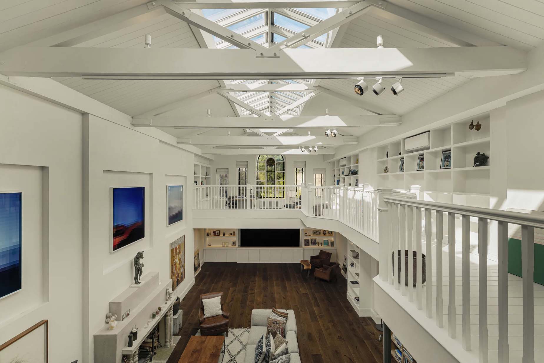 Verdadeira casa por trás da porta azul do filme Um Lugar Chamado Notting Hill - Foto: Reprodução / Sotheby's International Realty