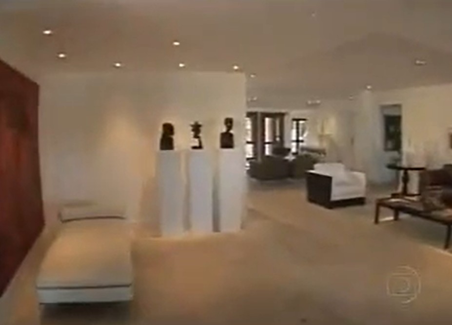 Vista da sala de Daniela Mercury - Foto: Reprodução/YouTube/TV Globo
